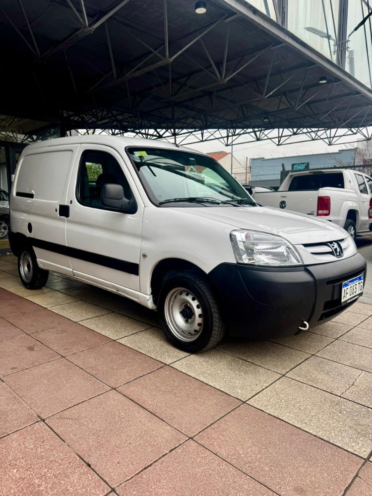 Peugeot Partner Furgón — foto 3
